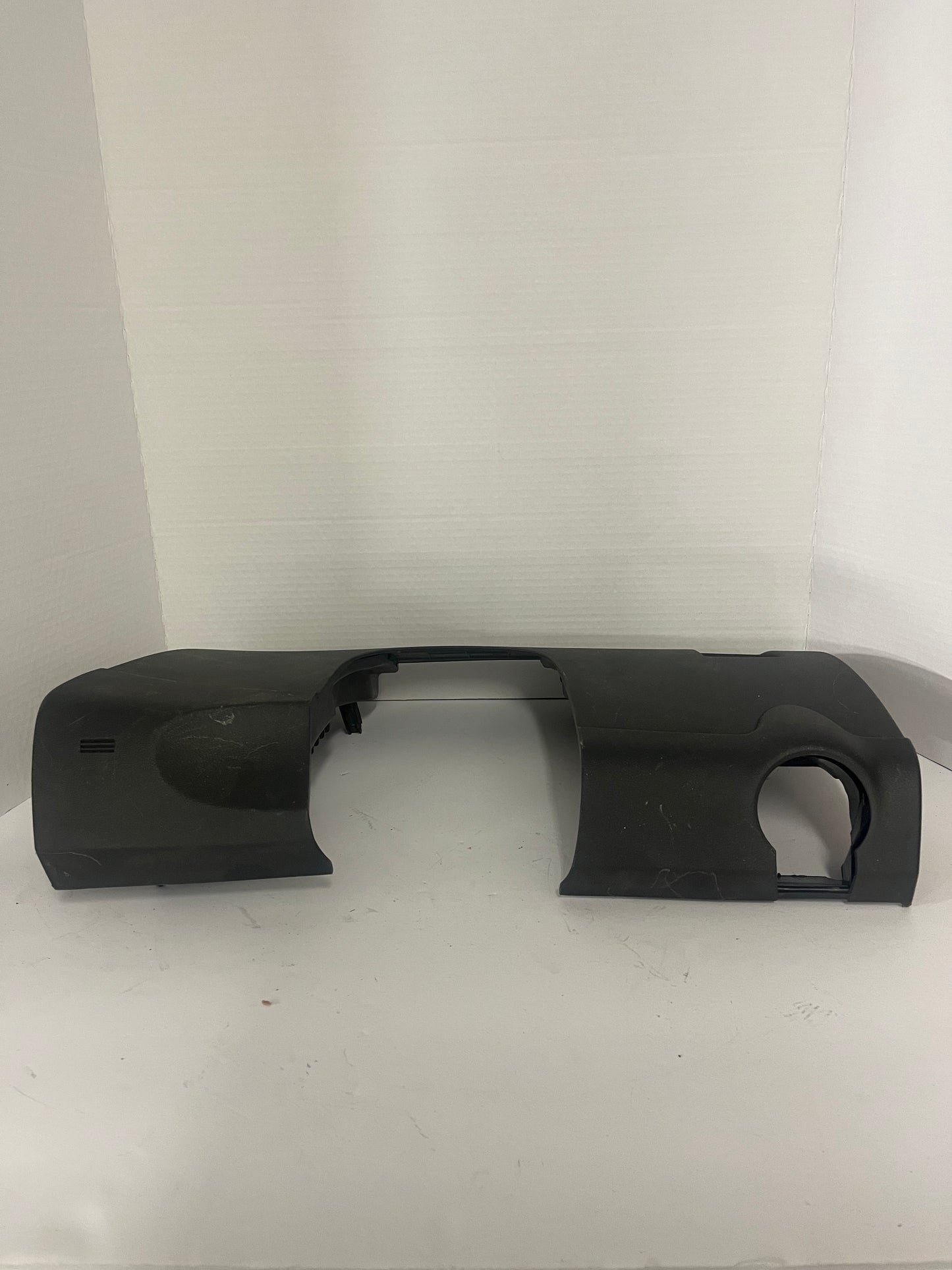 2011 Chevy Caprice Drivers Kick Panel Dash Column Cover