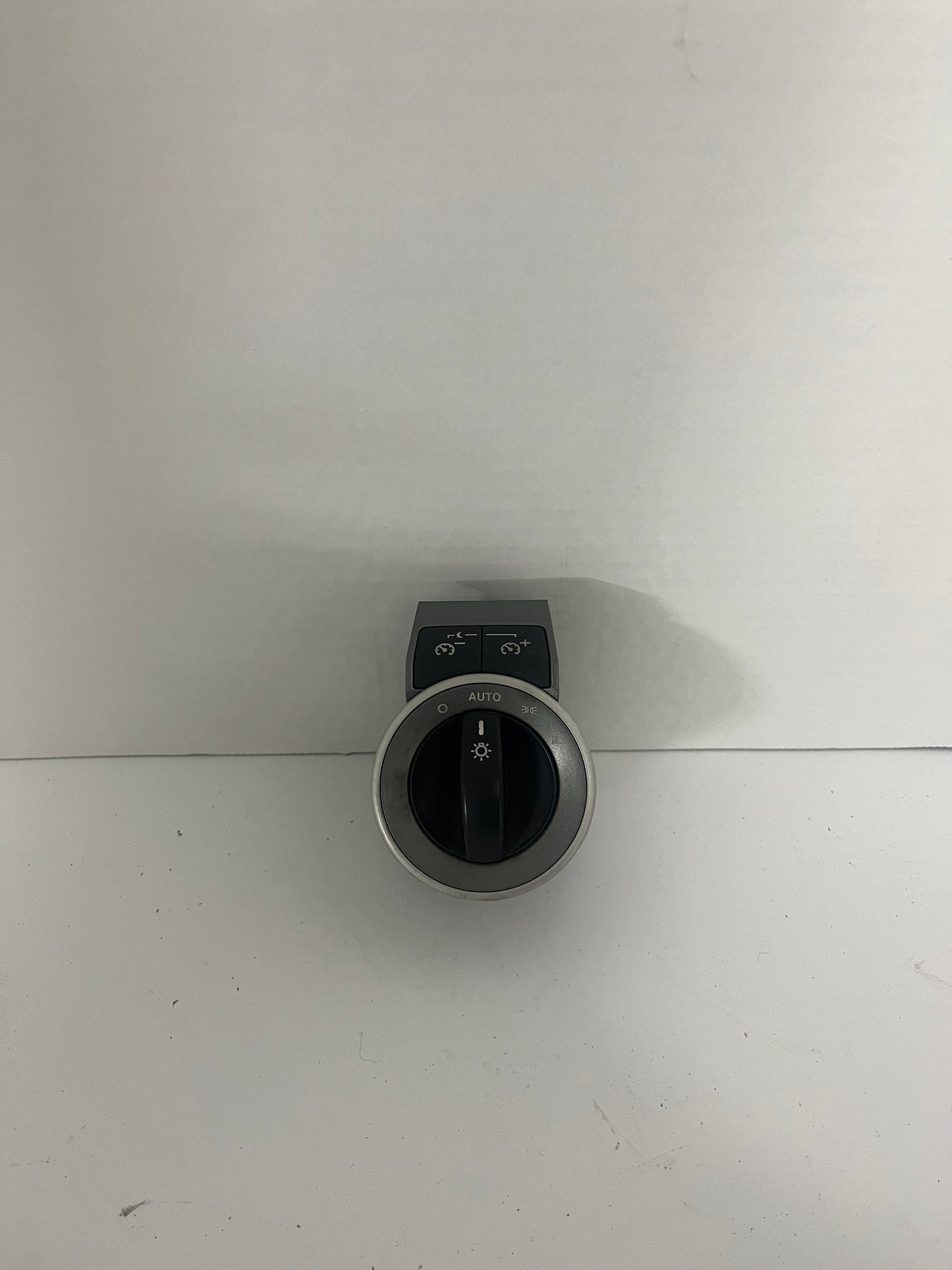 2011 Chevy Caprice Interior Instrument Panel Dimmer Headlight Switch